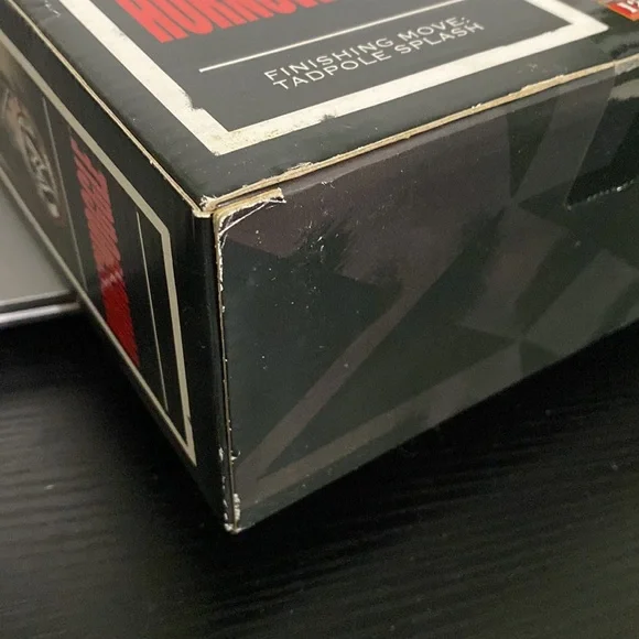 WWE Hornswoggle Fury Un Matched Platinum Edition Series #14. - Picture 7 of 8